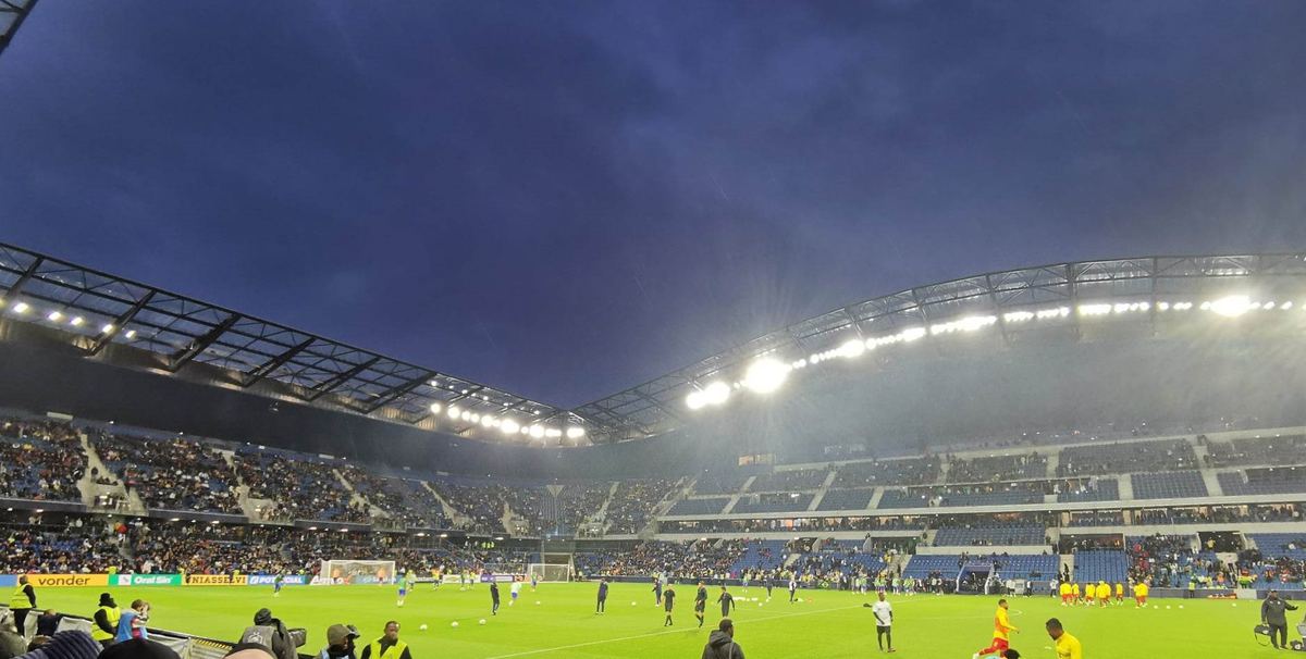Stade Océaneのスタンド
